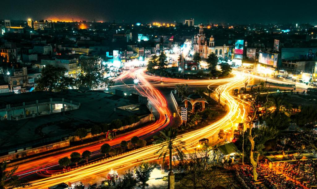 Buzzing in Karachi, Part&nbsp;II